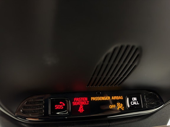 Volvo XC60 17 of 30