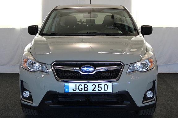 Subaru XV 4 of 5