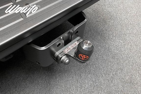 Toyota HiLux 25 of 26