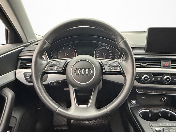 Audi A4 10 of 30