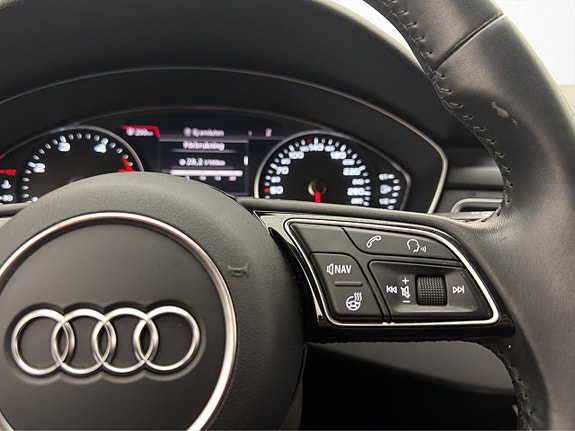 Audi A4 17 of 30