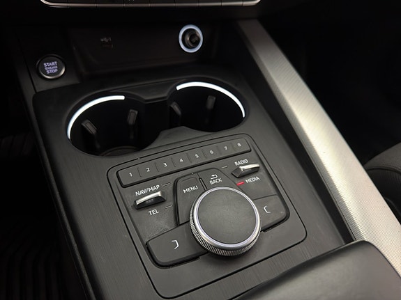 Audi A4 23 of 30
