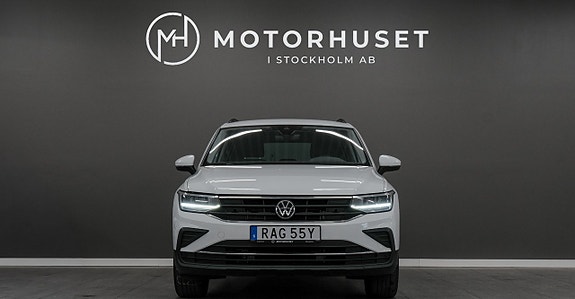 Volkswagen Tiguan 2 of 21