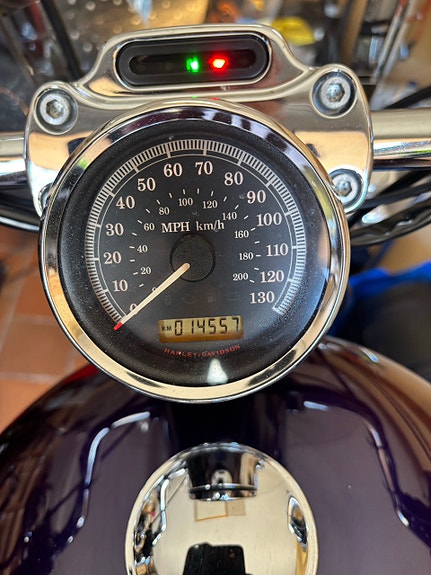 Harley-Davidson Sportster XL 1200 C 4 of 5
