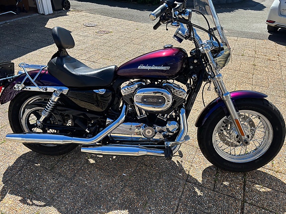 Harley-Davidson Sportster XL 1200 C 7 of 9