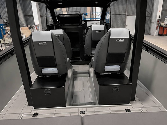 A8 DFNDR – robust aluminiumracer & militär känsla (SISTA EX) 7 of 10