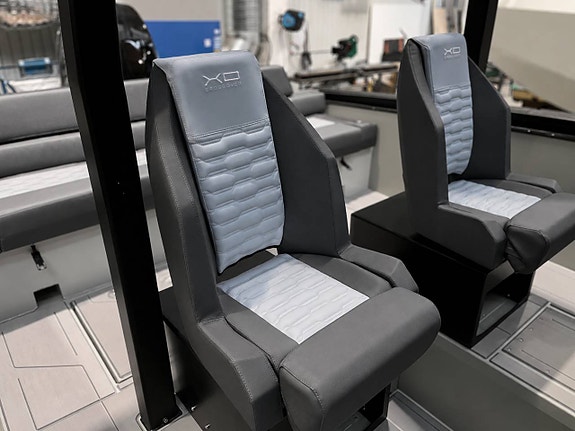 A8 DFNDR – robust aluminiumracer & militär känsla (SISTA EX) 6 of 10