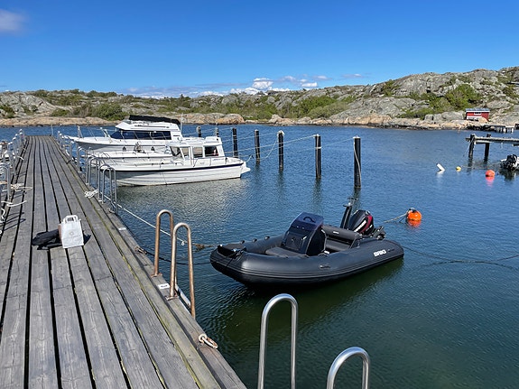 Brig Eagle 4 – Evinrude E-TEC 40 hk med 30-Vagn 4 of 8