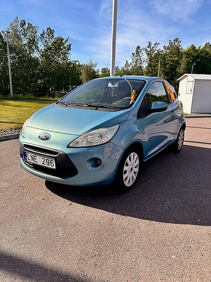 Ford Ka 2 of 5
