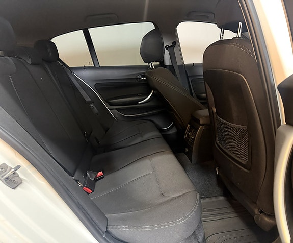 BMW 116d 18 of 18