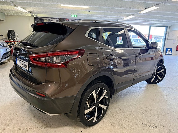 Nissan Qashqai 4 of 5