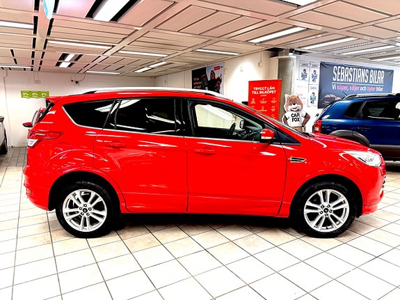 Ford Kuga 2 of 5