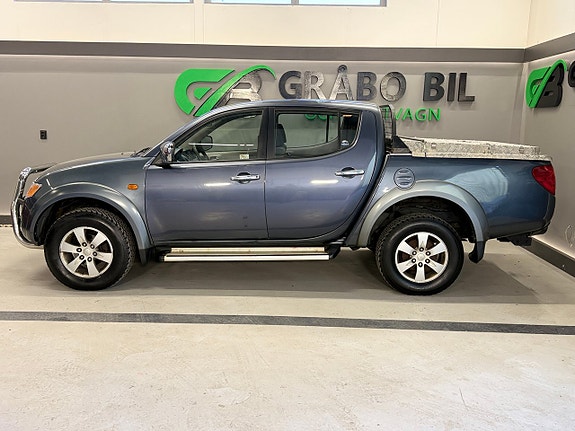 Mitsubishi L200 2 of 5
