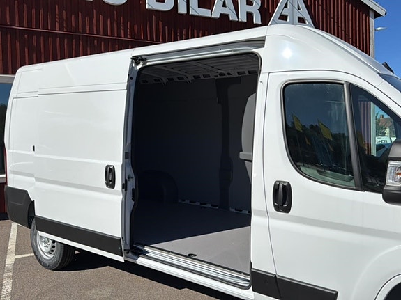 Opel Movano 3 of 5