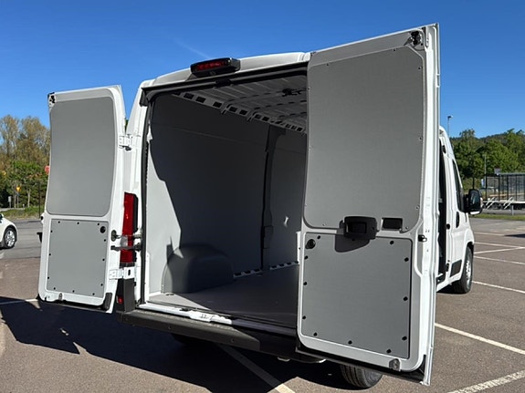 Opel Movano 7 of 7
