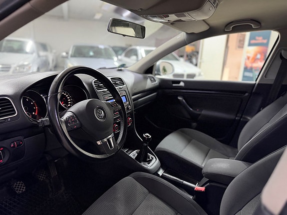 Volkswagen Golf VI 7 of 13
