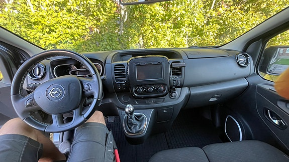 Opel Vivaro 3 of 5