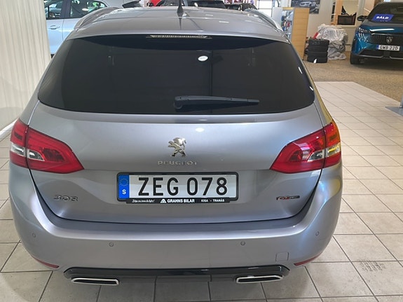 Peugeot 308 20 of 23