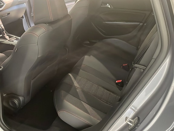 Peugeot 308 6 of 23