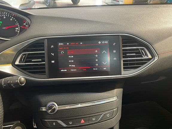 Peugeot 308 11 of 23