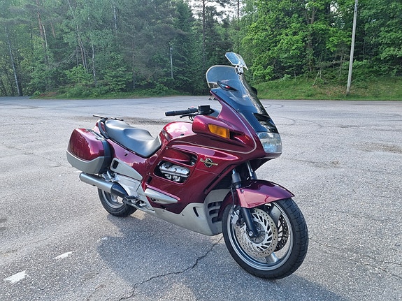 Honda ST 1100 Pan-European 2 of 3