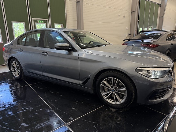 BMW 530e 7 of 20