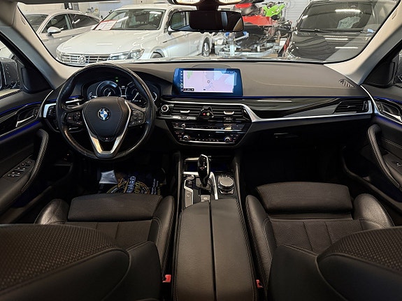 BMW 530e 19 of 20