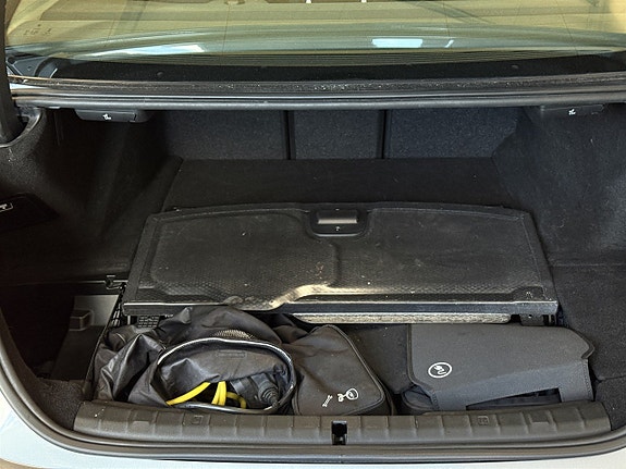 BMW 530e 5 of 20