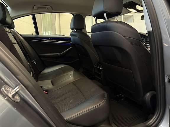 BMW 530e 10 of 20