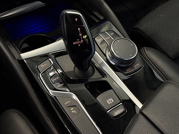 BMW 530e 18 of 20