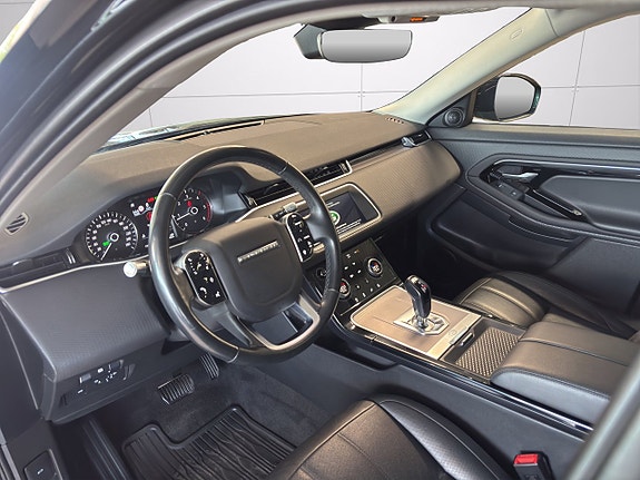 Land Rover Range Rover Evoque 9 of 24