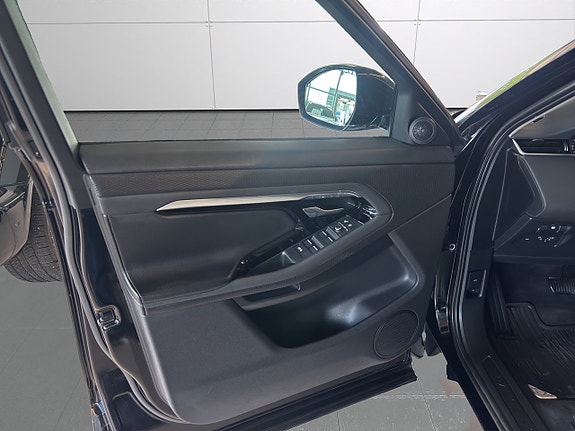 Land Rover Range Rover Evoque 24 of 24