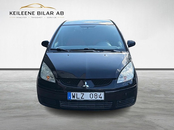 Mitsubishi Colt 3 of 21
