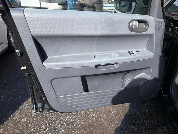 Mitsubishi Colt 19 of 21