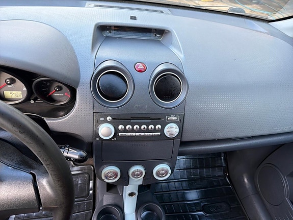 Mitsubishi Colt 12 of 21