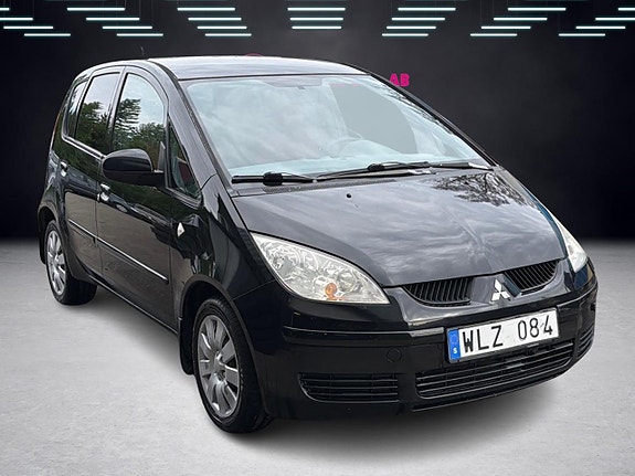 Mitsubishi Colt 4 of 5