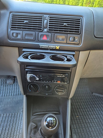 Volkswagen Golf I 16 of 17