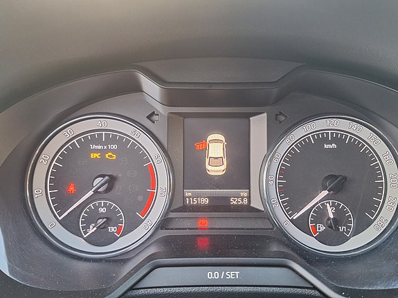 Skoda Octavia 8 of 9