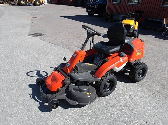 Husqvarna R 214 TC