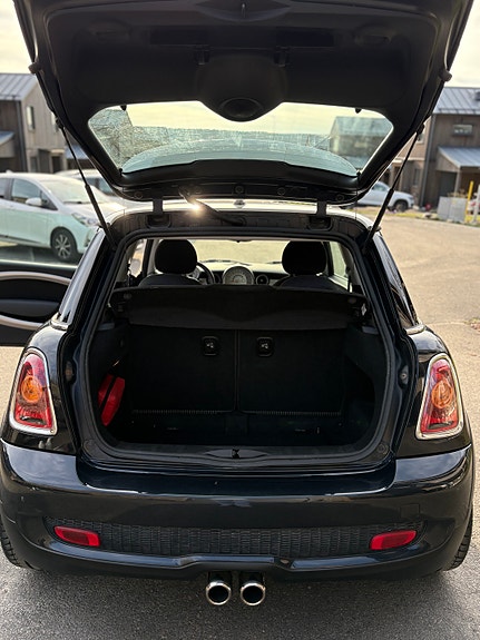 MINI Cooper S 8 of 8