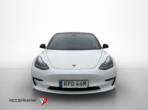Tesla Model 3 3 of 5