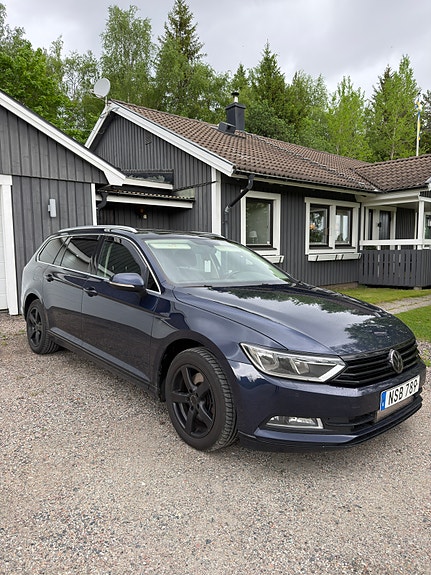 Volkswagen Passat 3 of 5