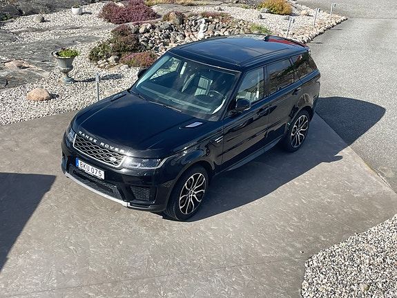 Land Rover Range Rover Sport 4 of 4