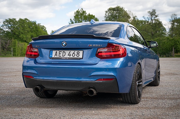 BMW M235i 5 of 19
