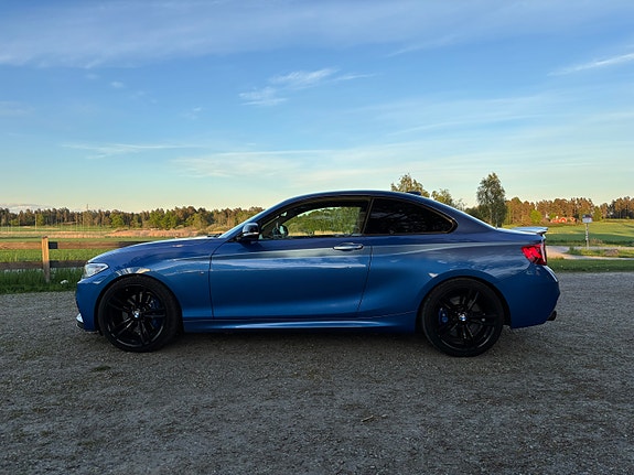 BMW M235i 10 of 19