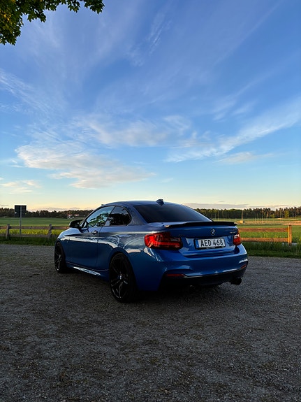 BMW M235i 11 of 19