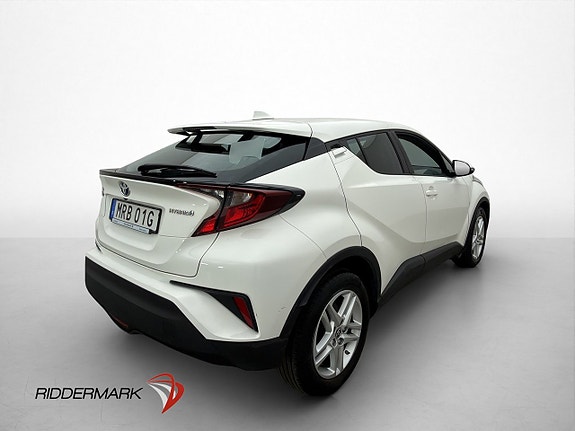 Toyota C-HR 8 of 30
