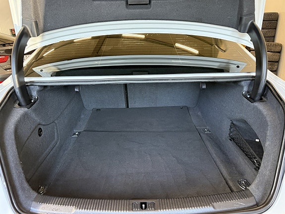 Audi A6 10 of 19
