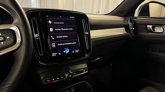 Volvo XC40 19 of 26
