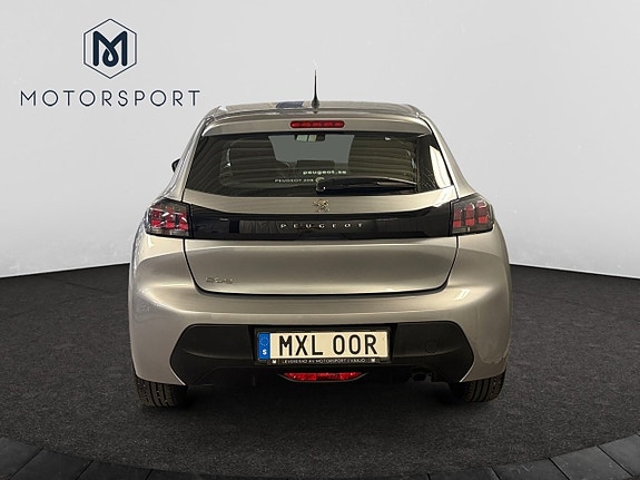Peugeot 208 7 of 22